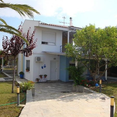 Wonderful House With Private Garden Villa Flogita Exterior photo