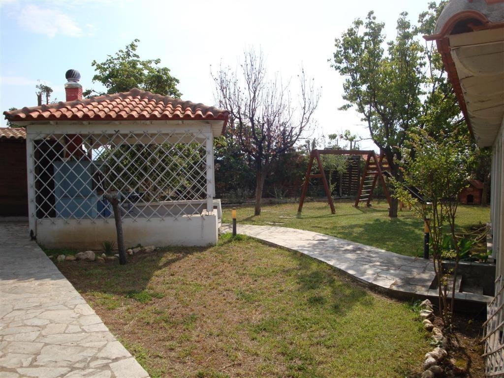Wonderful House With Private Garden Villa Flogita Exterior photo