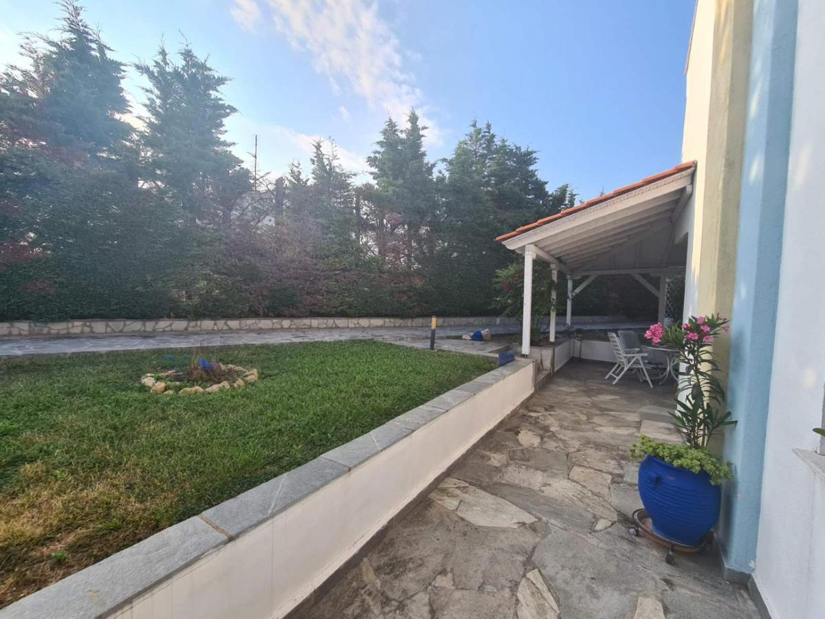 Wonderful House With Private Garden Villa Flogita Exterior photo